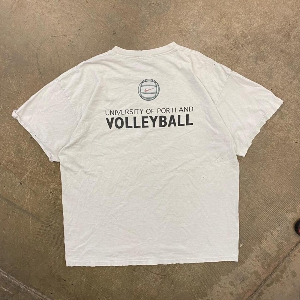 Vintage Nike Volleyball University of Portland 90s T-Shirt Size XL